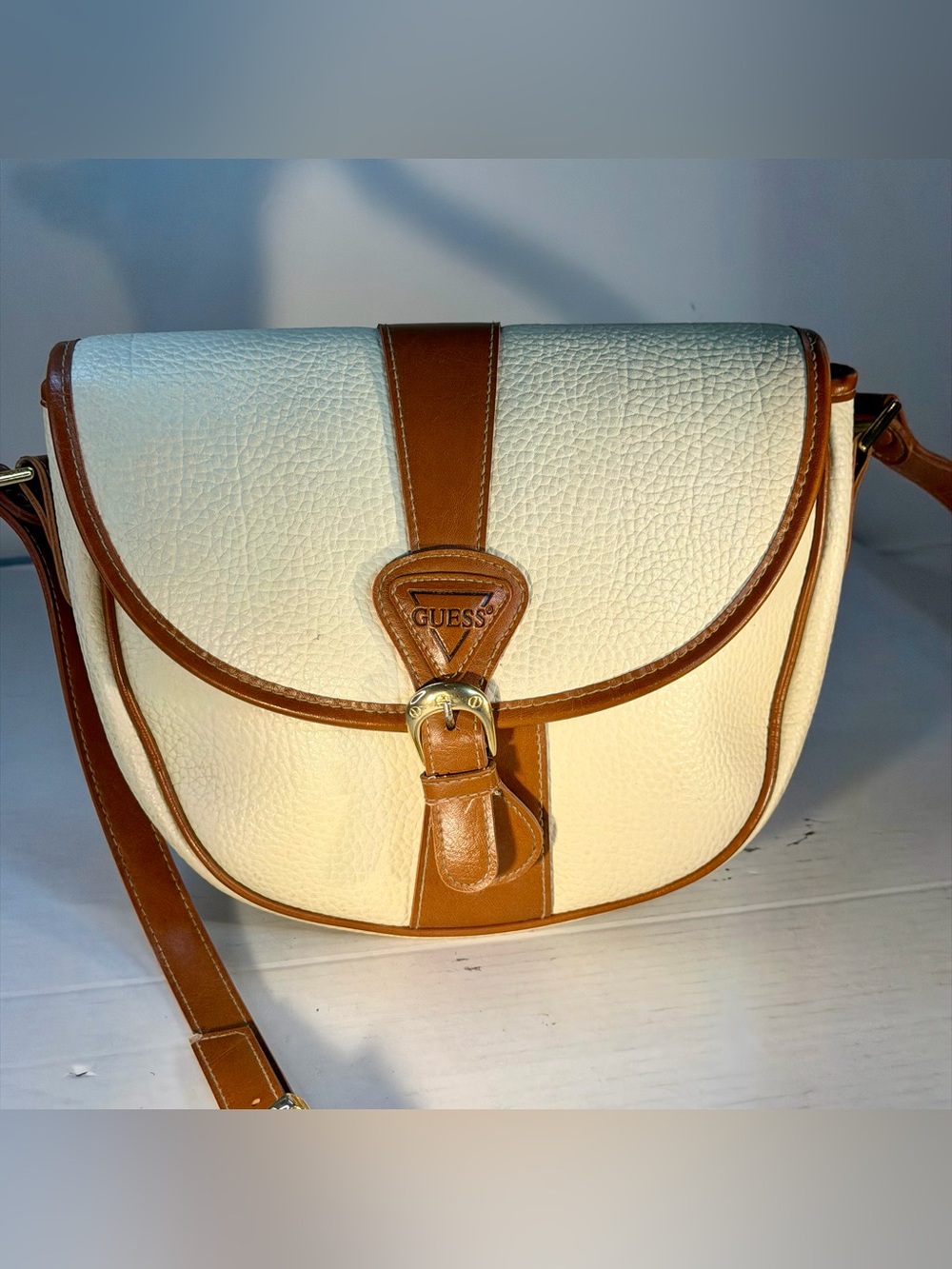 Vintage GUESS Cream and Brown Trim Crossbody Saddle Bag